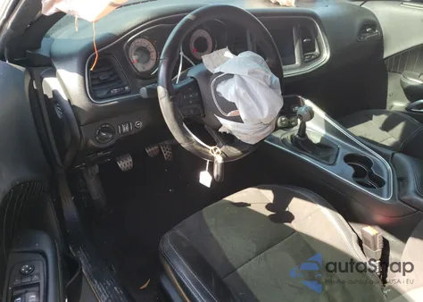 2017 Dodge Challenger R/T 392 из США, поврежденный, VIN 2C3CDZFJ7HH517684